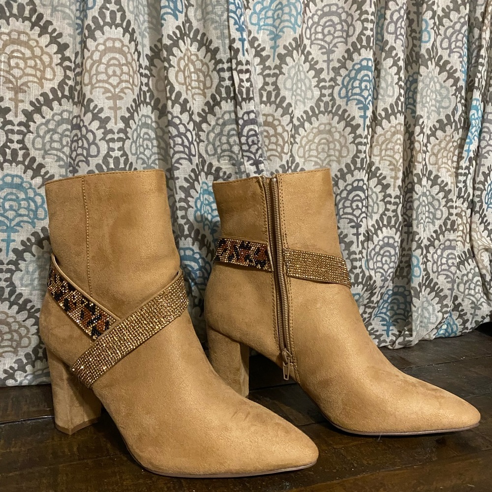 Tan suede boots